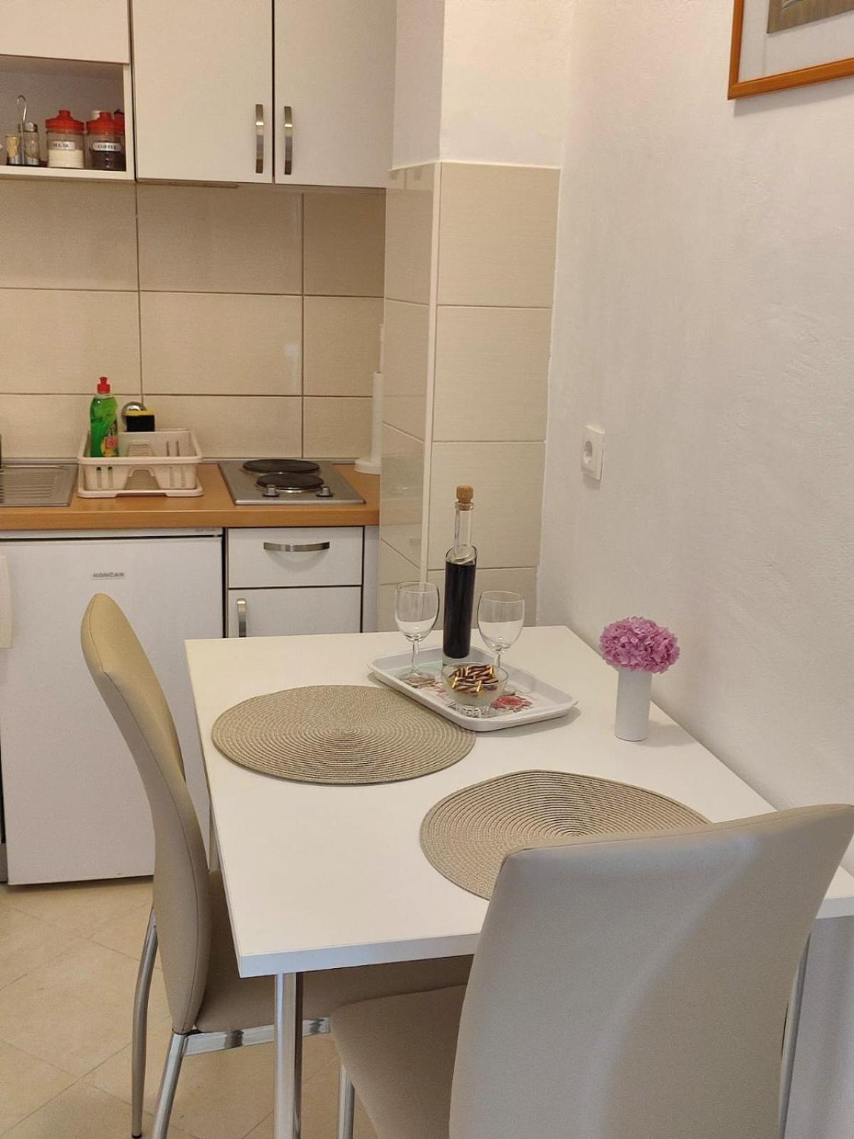 Ferienwohnung Petra Vodice Exterior foto